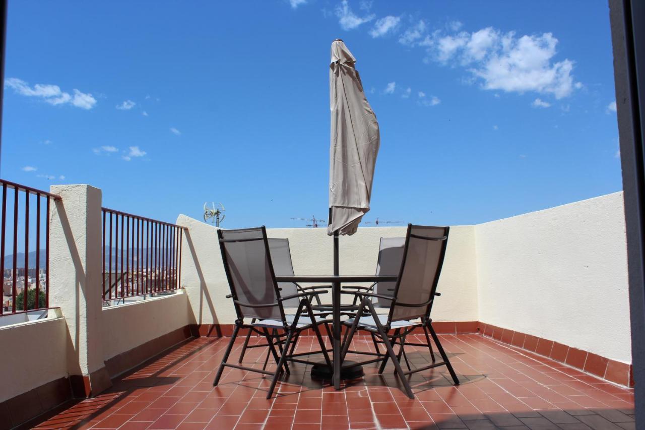 Beautiful Brand New 2 Bedroom Flat With Terrace มาลากา ภายนอก รูปภาพ