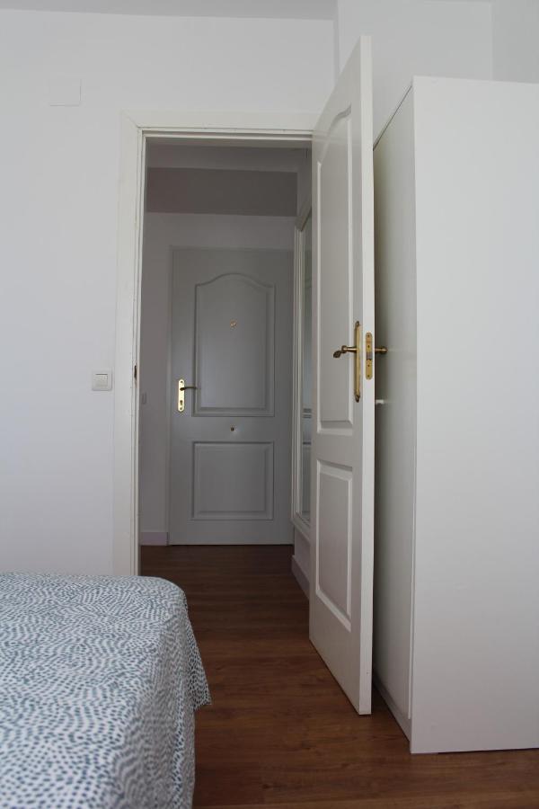 Beautiful Brand New 2 Bedroom Flat With Terrace มาลากา ภายนอก รูปภาพ