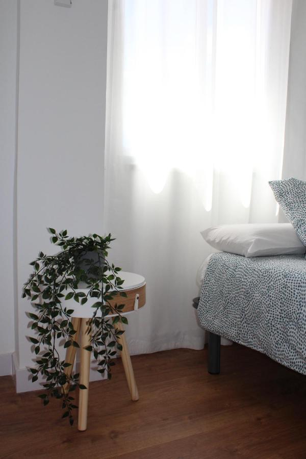 Beautiful Brand New 2 Bedroom Flat With Terrace มาลากา ภายนอก รูปภาพ
