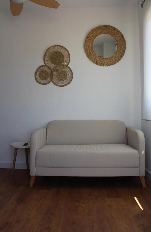 Beautiful Brand New 2 Bedroom Flat With Terrace มาลากา ภายนอก รูปภาพ