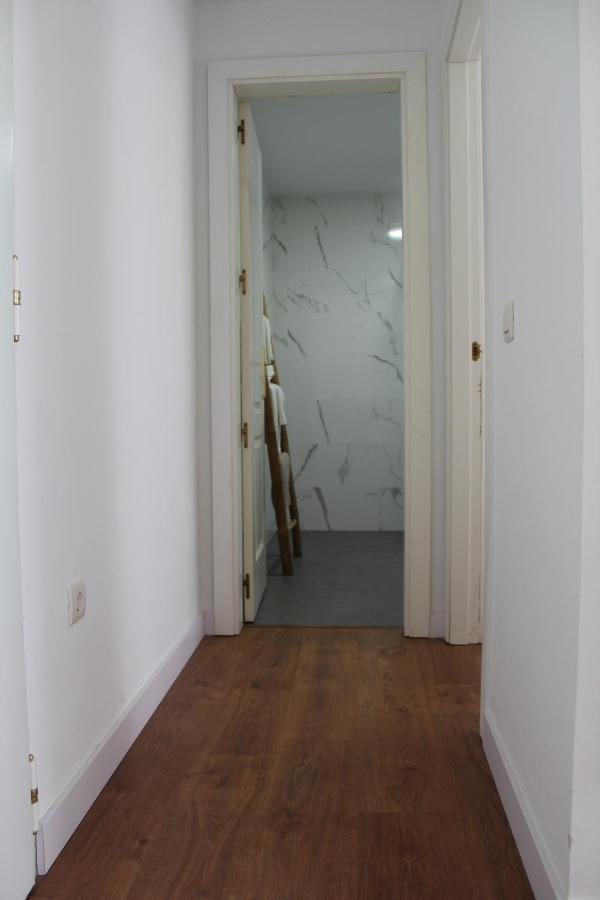 Beautiful Brand New 2 Bedroom Flat With Terrace มาลากา ภายนอก รูปภาพ