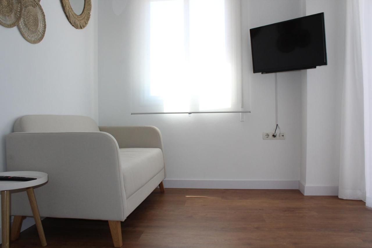 Beautiful Brand New 2 Bedroom Flat With Terrace มาลากา ภายนอก รูปภาพ