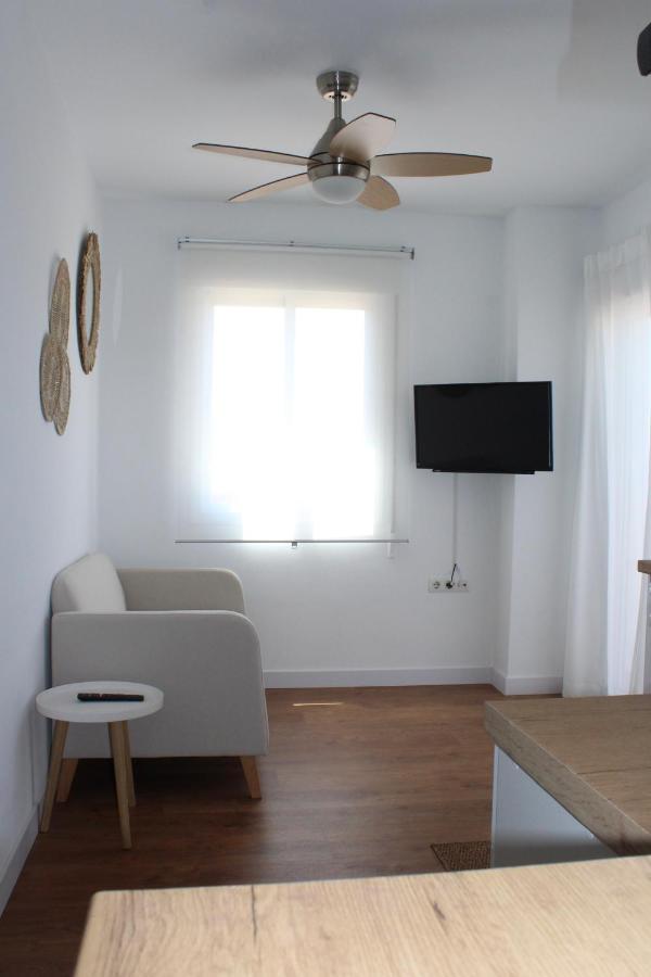 Beautiful Brand New 2 Bedroom Flat With Terrace มาลากา ภายนอก รูปภาพ