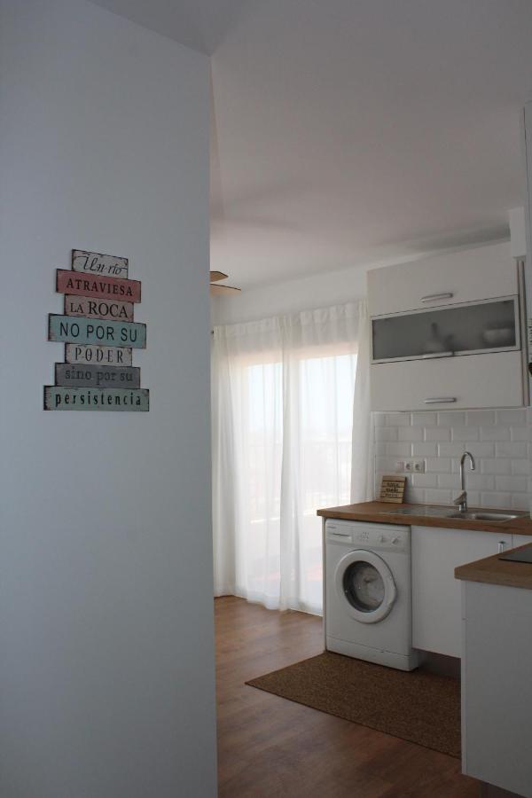 Beautiful Brand New 2 Bedroom Flat With Terrace มาลากา ภายนอก รูปภาพ